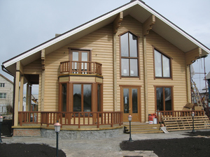 Чем красить дом