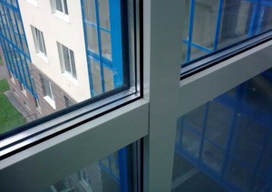 Как демонтировать старое остекление