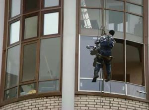 Замена фасадного остекления.