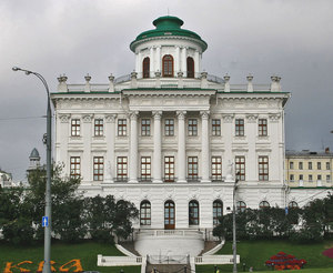 Элементы здания и орнаменты классицизма